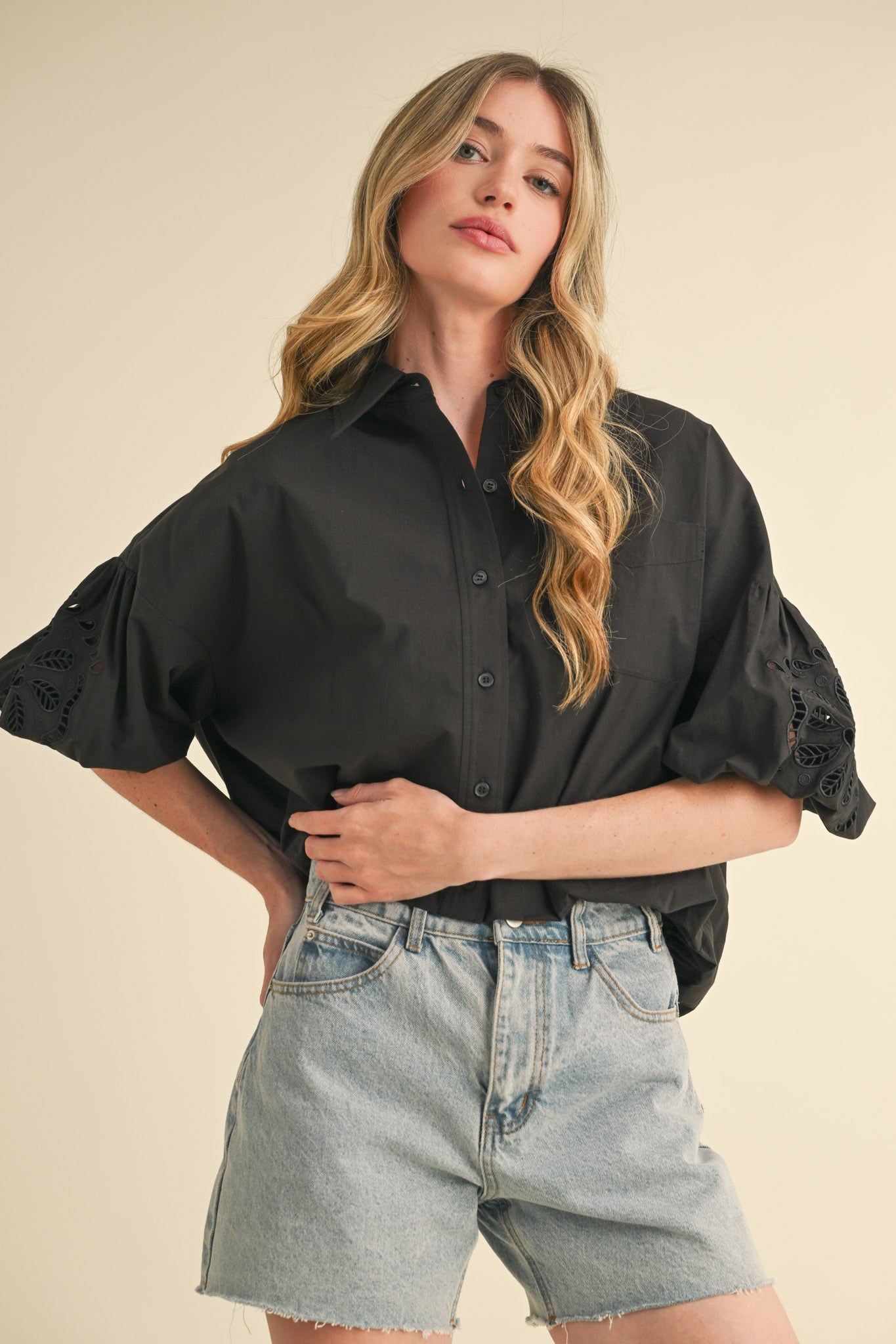 CUT OUT EMBROIDERED BUBBLE SLEEVE TOP